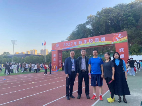 1666946556978006432.png image.png